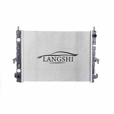 ভালো দাম MG EZS কার ফিটমেন্ট অ্যালুমিনিয়াম রেডিয়েটার এবং প্লাস্টিকের ওয়াটার ট্যাংক ROEWE 550 MG 6 10001378 এর জন্য অনলাইন