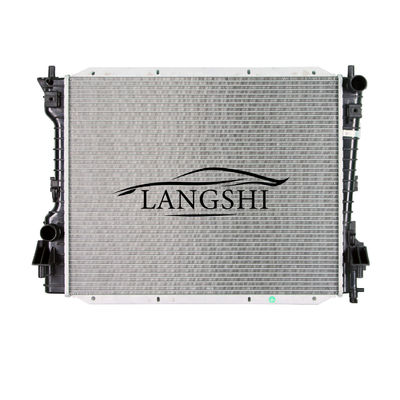 ভালো দাম 520145N ফোর্ড মস্ট্যাং ক্যাব্রিবল 4R3Z8005CACP 4R3Z-8005-CA এর জন্য প্লাস্টিকের ওয়াটার ট্যাঙ্ক অনলাইন